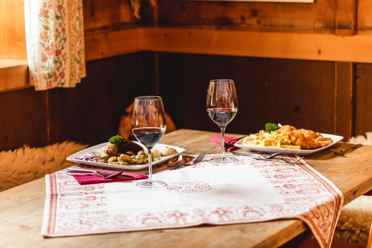 Matreier Tauernhaus Hotel Matrei in Osttirol Eksteriør billede